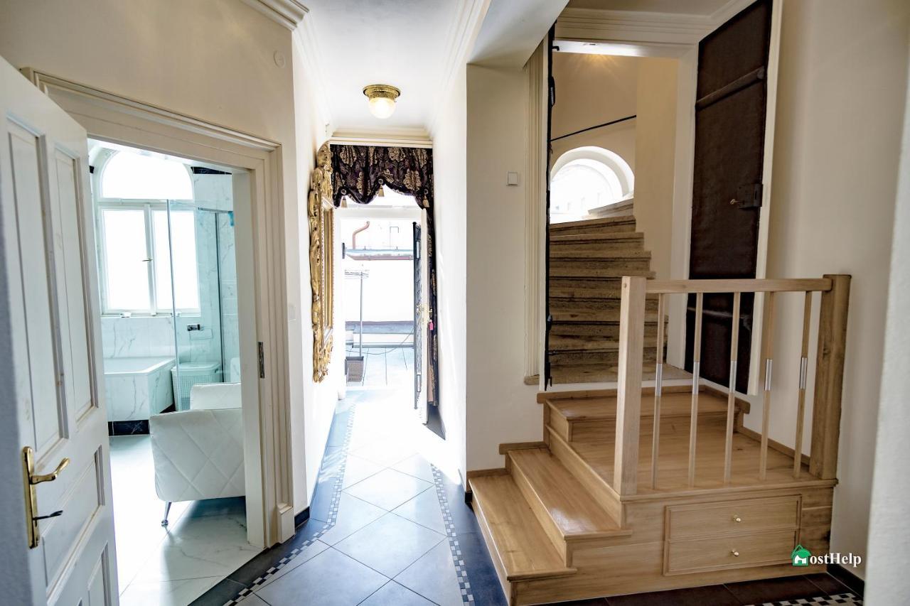 Two Bedroom Villa With Hot-Tub, Terrace And Garden, Wenceslas Square Praag Buitenkant foto