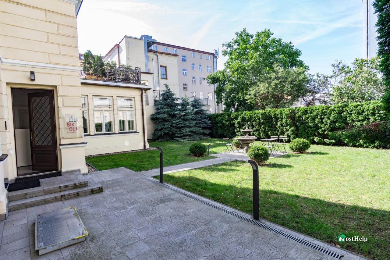 Two Bedroom Villa With Hot-Tub, Terrace And Garden, Wenceslas Square Praag Buitenkant foto