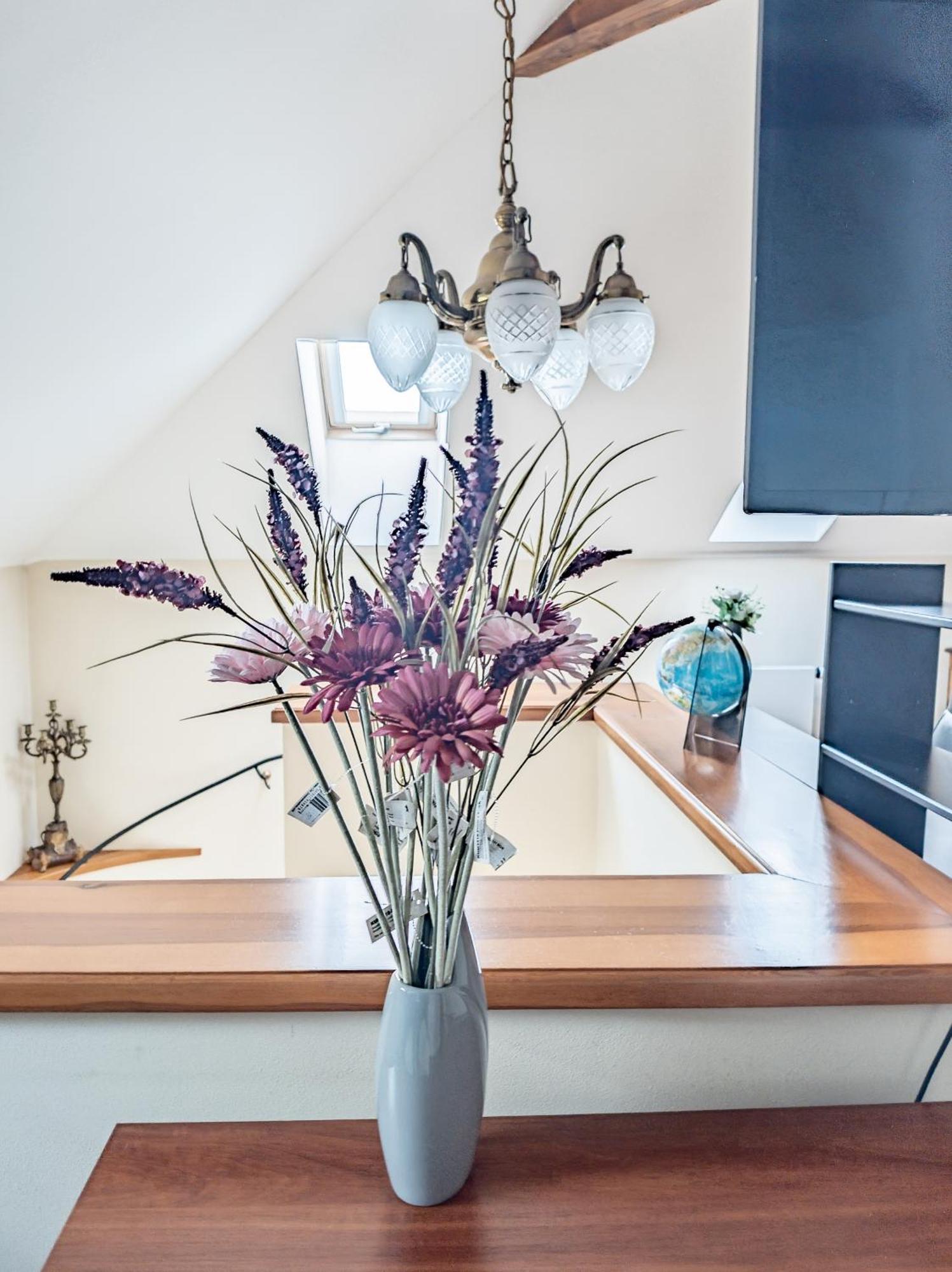Two Bedroom Villa With Hot-Tub, Terrace And Garden, Wenceslas Square Praag Buitenkant foto