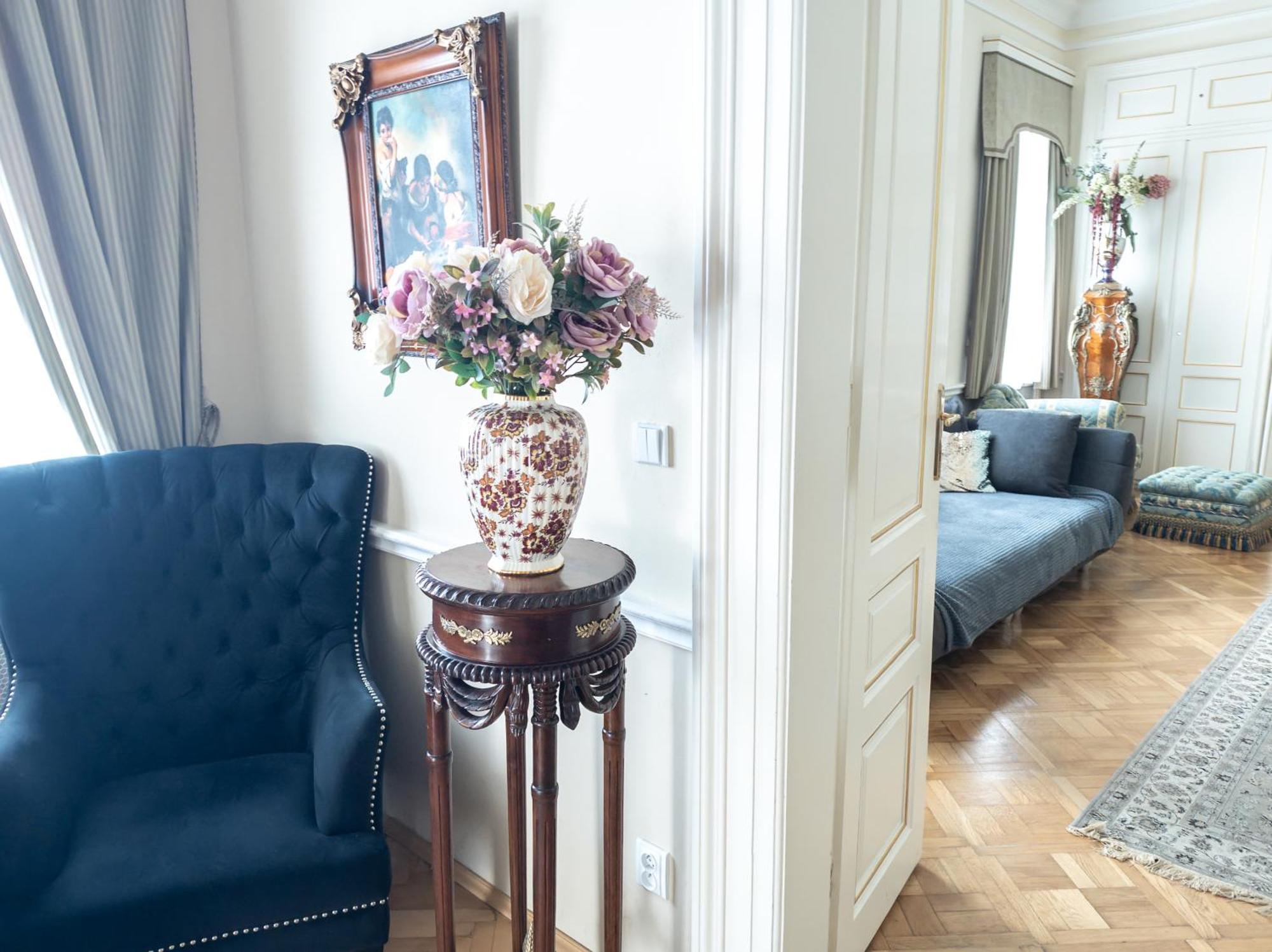 Two Bedroom Villa With Hot-Tub, Terrace And Garden, Wenceslas Square Praag Buitenkant foto